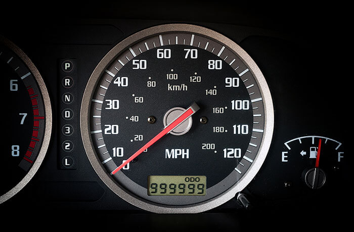 How to spot a clocked car - Confused.com