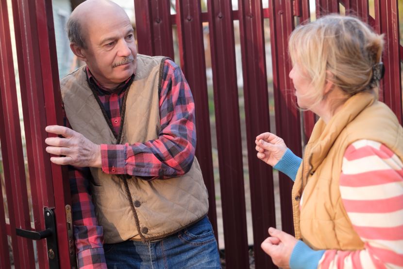 neighbours having a discussion